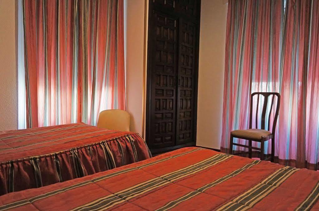 Hostal La Numantina Логроньо Екстериор снимка