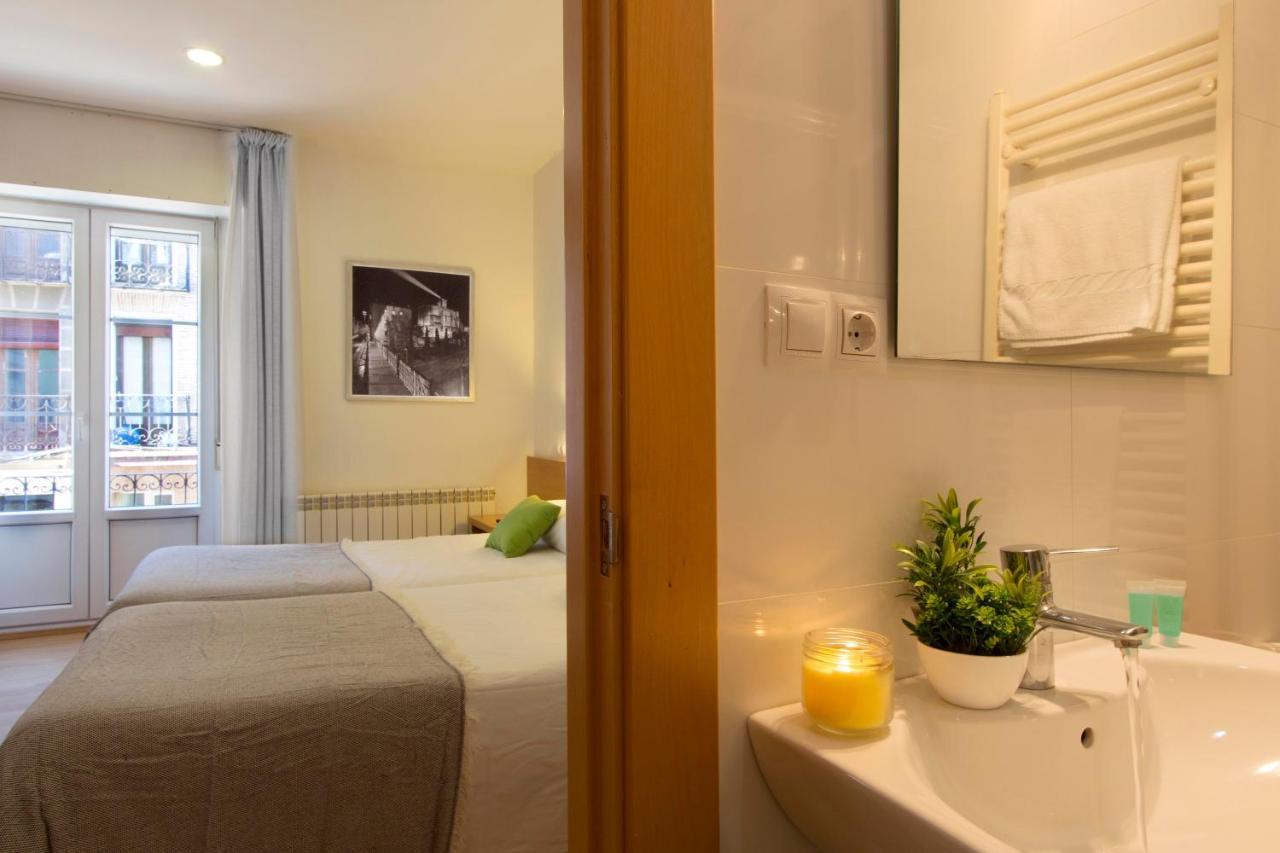 Hostal La Numantina Логроньо Екстериор снимка